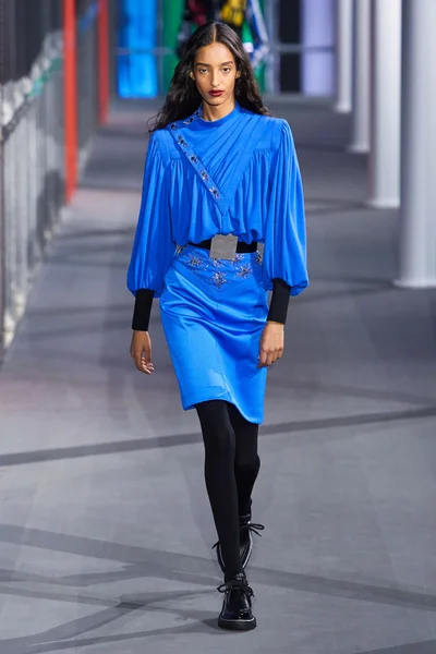 Look 35